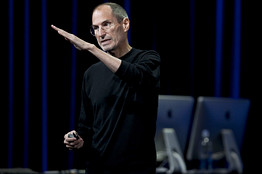Steve Jobs Bloomberg News